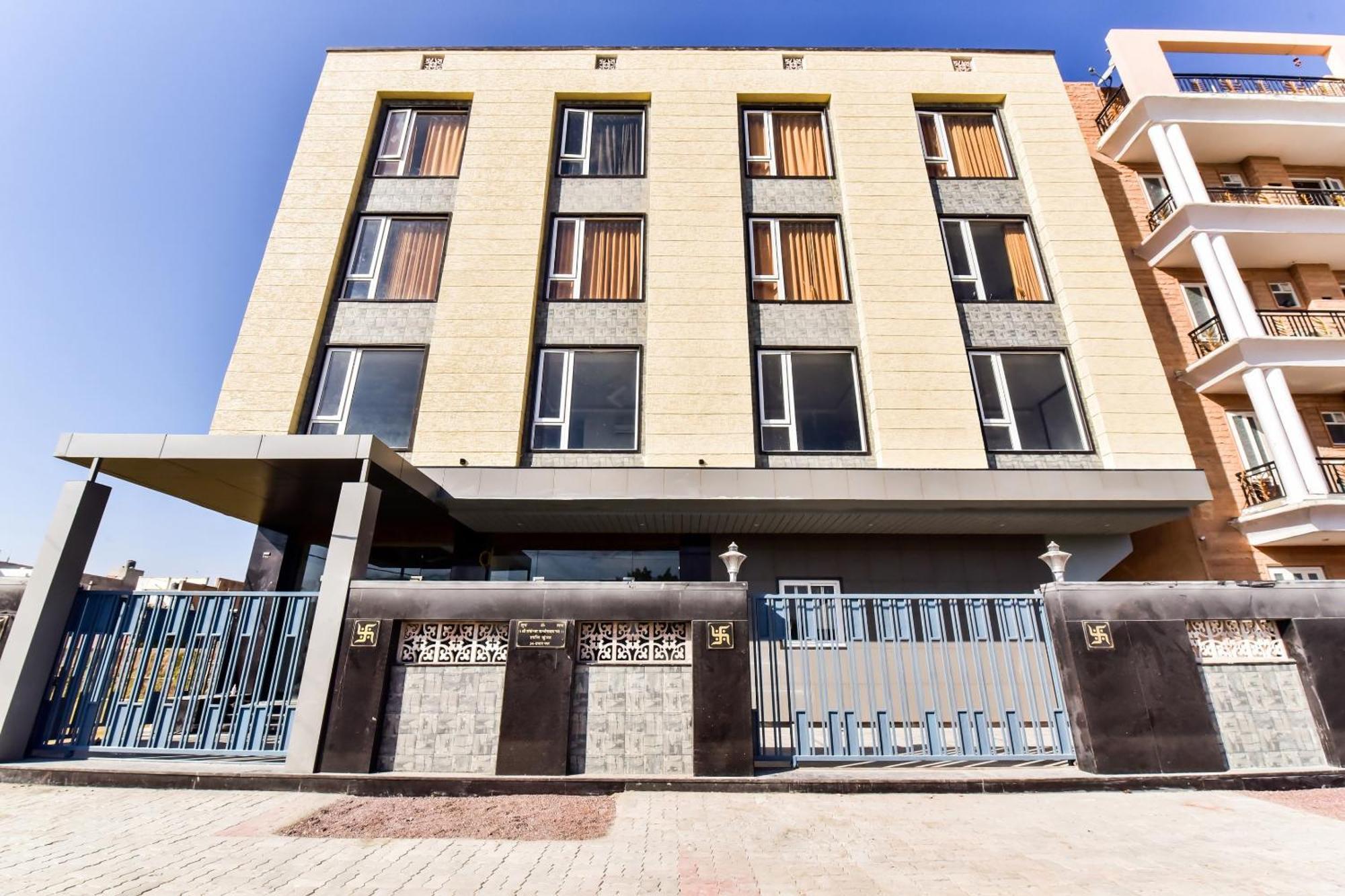 Capital O Maurya Inn Jodhpur  Exterior foto